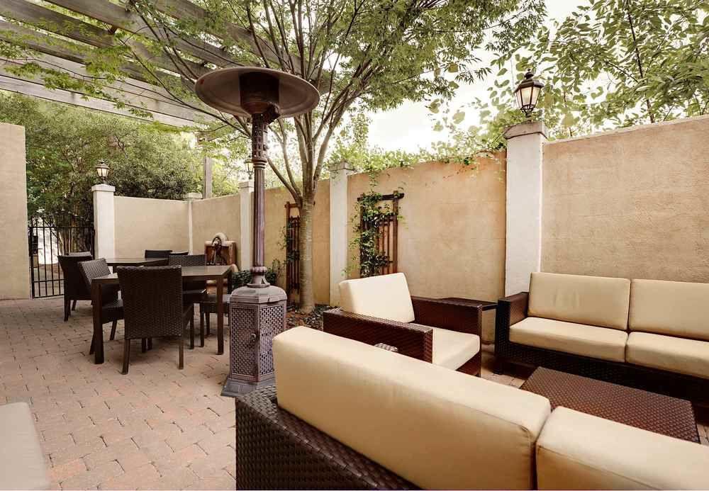 Courtyard Raleigh Crabtree Valley Экстерьер фото