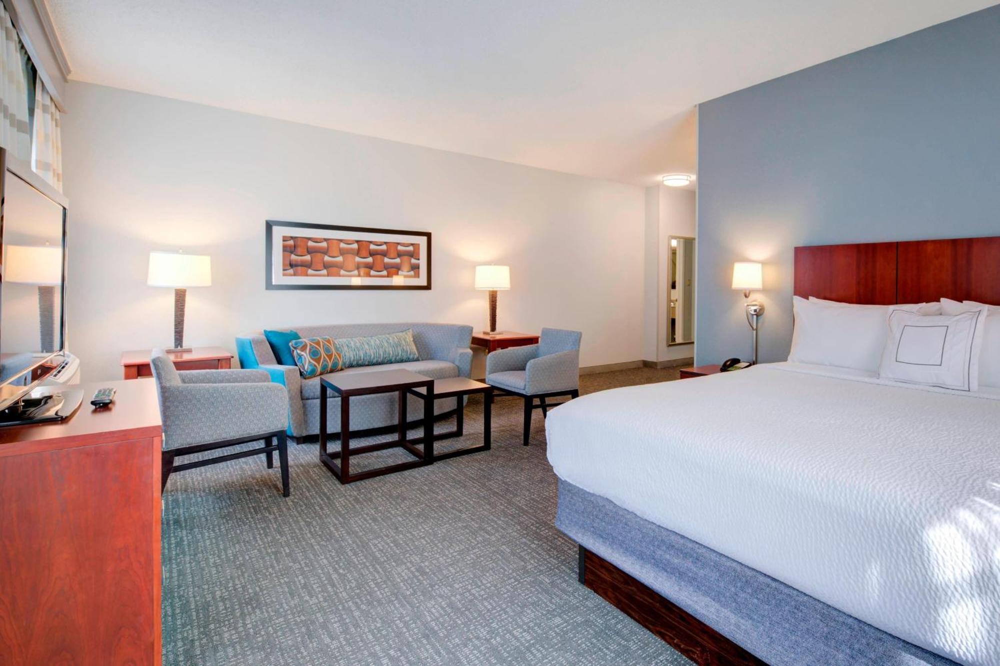 Courtyard Raleigh Crabtree Valley Экстерьер фото
