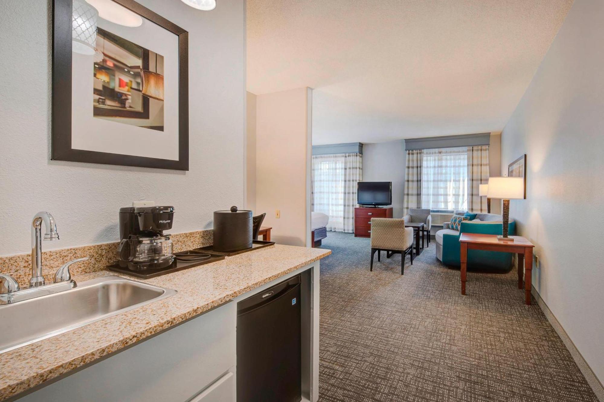 Courtyard Raleigh Crabtree Valley Экстерьер фото