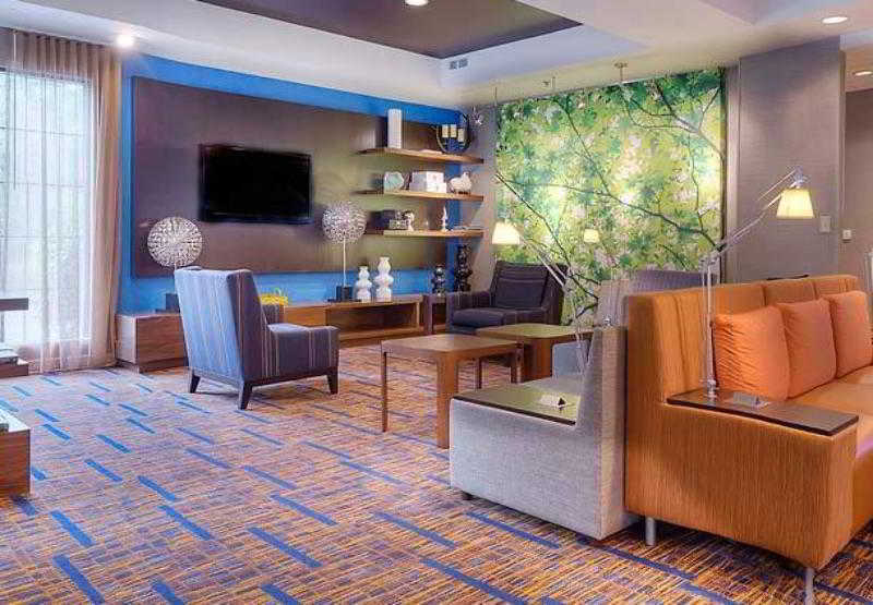 Courtyard Raleigh Crabtree Valley Экстерьер фото